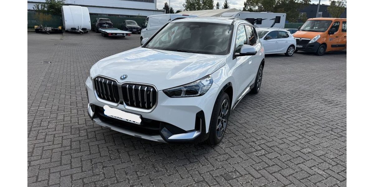 BMW iX1 65.600 km 36.098 &euro; Weißenthurm 56575