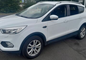 Ford Kuga 106.000 km 8.000 &euro; Diez 65582