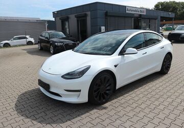 Tesla Model 3 59.862 km 28.900 &euro; Bendorf 56170