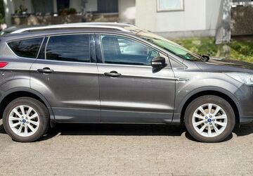 Ford Kuga 95.000 km 9.400 &euro; Koblenz 56075