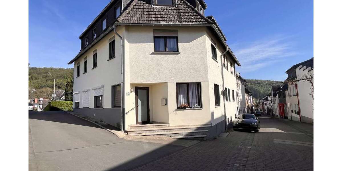Etagenwohnung Bad Breisig - 3 Zimmer, 90 m&sup2;, 630&euro; | Angebot:26905639