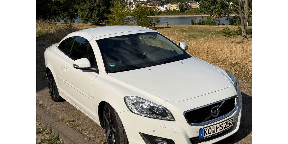 Volvo C70 216.400 km 11.000 &euro; Koblenz 56075