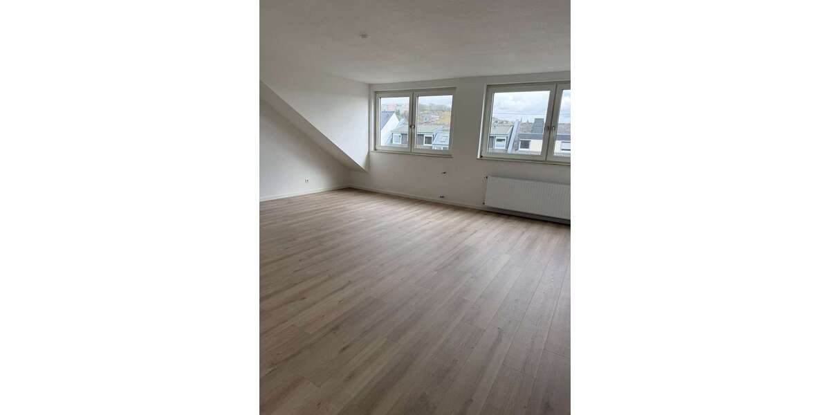 Etagenwohnung Bendorf - 3 Zimmer, 81 m&sup2;, 700&euro; | Angebot:26443752