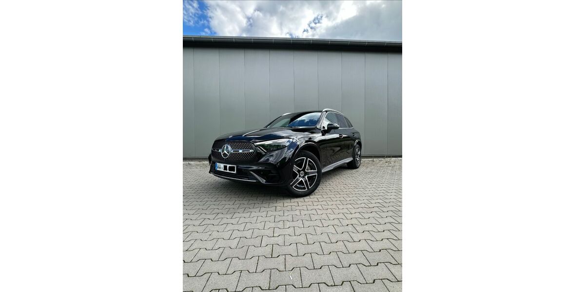 Mercedes-Benz GLC 300 30.000 km 59.900 &euro; Montabaur 56410