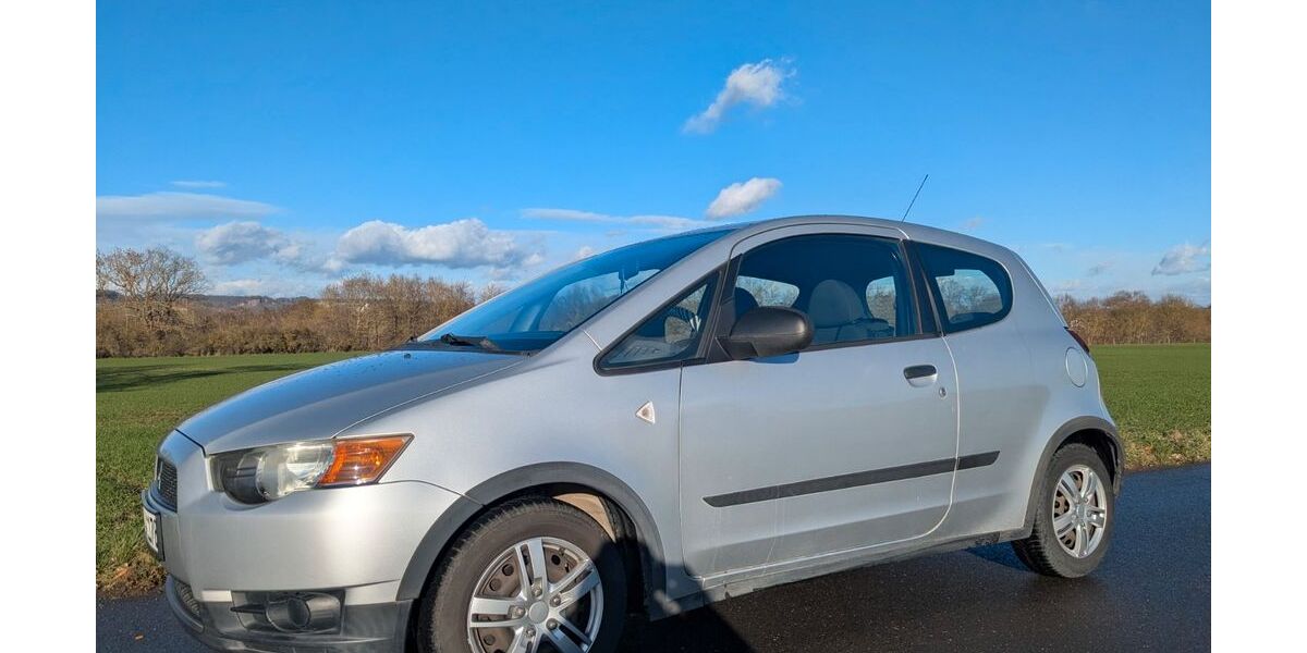 Mitsubishi Colt 101.000 km 3.995 &euro; Andernach 56626