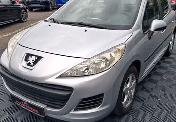 Peugeot 207 167.400 km 1.899 &euro; Altendiez 65624