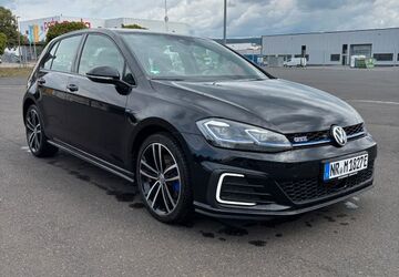VW Golf 82.000 km 21.899 &euro; Neuwied 56566