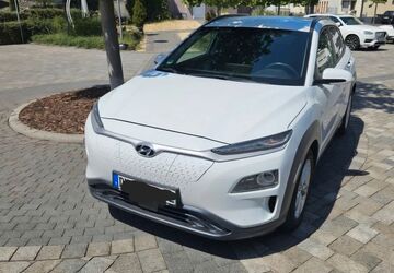 Hyundai KONA Elektro 76.324 km 13.600 &euro; Höhr-Grenzhausen 56203