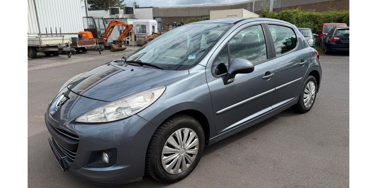 Peugeot 207 150.000 km 1.800 &euro; Diez 65582