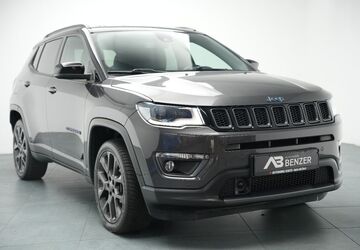 Jeep Compass 93.000 km 17.999 &euro; Wirges 56422
