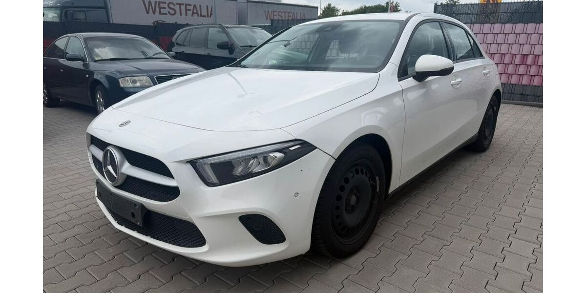 Mercedes-Benz A 180 258.948 km 11.690 &euro; Plaidt 56637