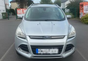 Ford Kuga 227.000 km 5.999 &euro; Nauort 56237