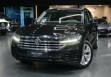 VW Touareg 150.158 km 29.880 &euro; Koblenz 56070